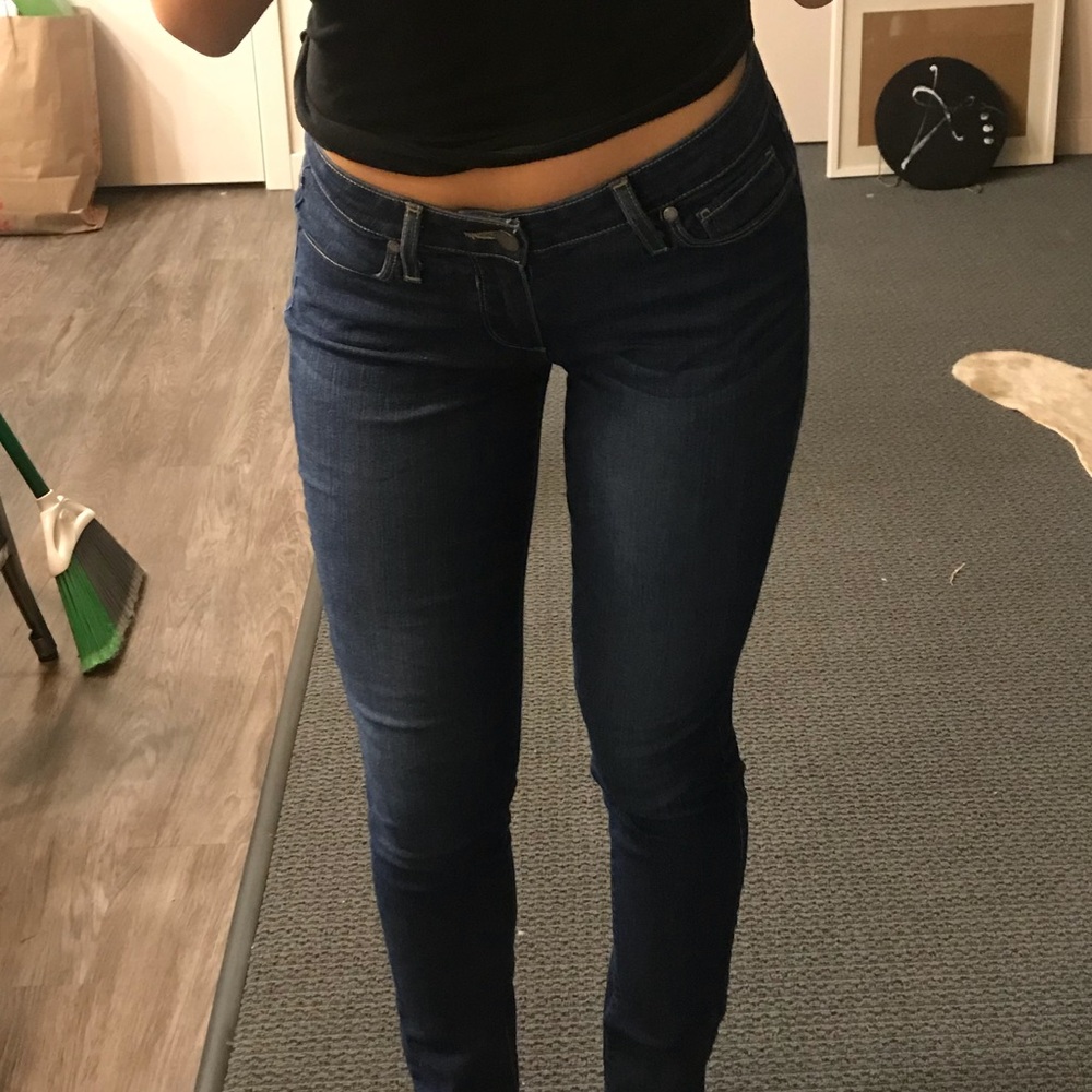 Paige Brand Straight Leg Jeans ☀️
